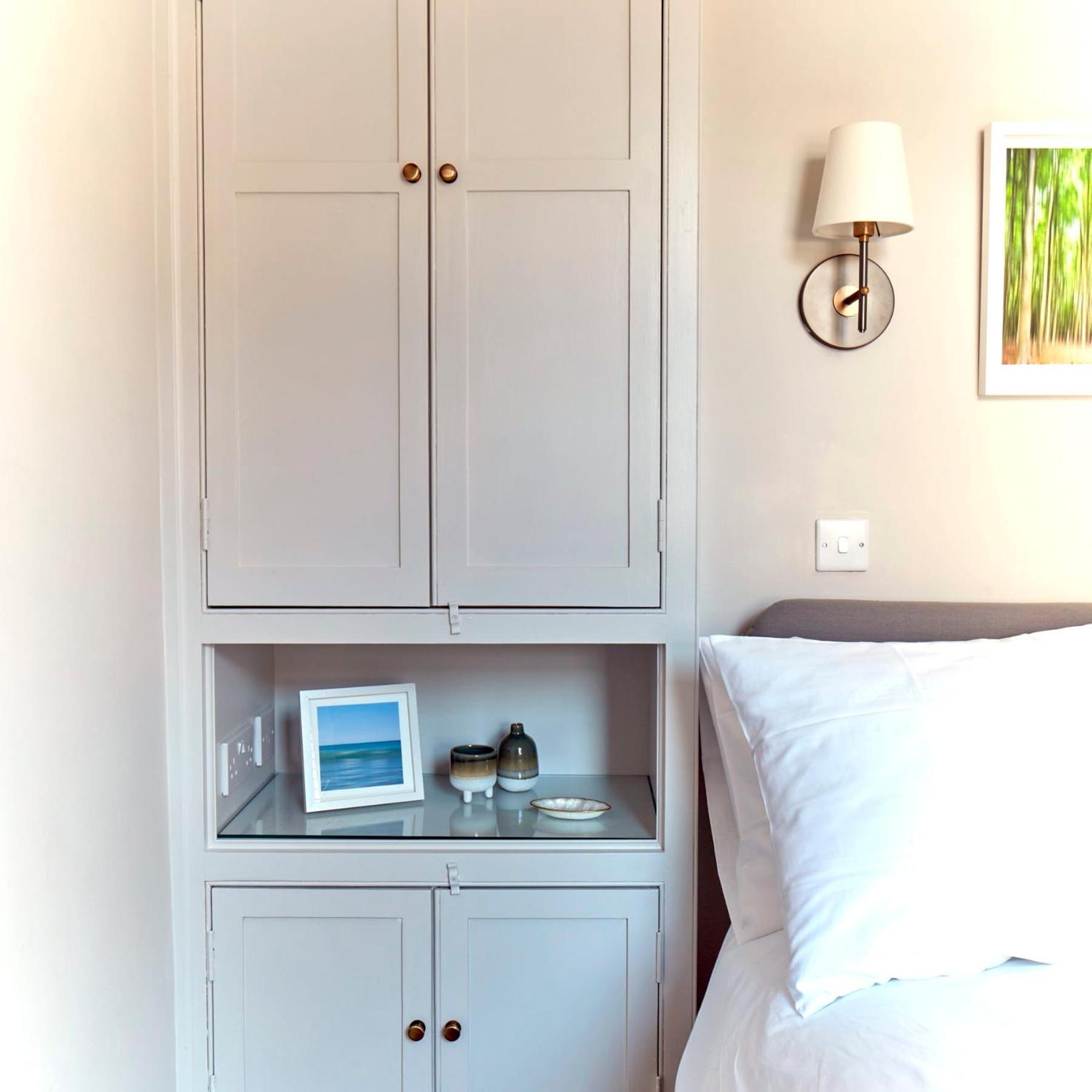 Spacious Beach Front Apartment With Stunning Sea Views Deal Exterior photo